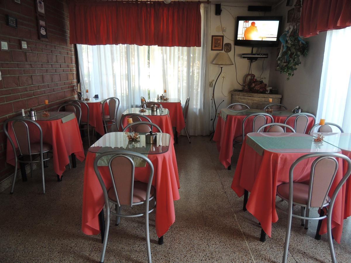 ויז'ה קרלוס פאס Hotel Carlos Paz מראה חיצוני תמונה