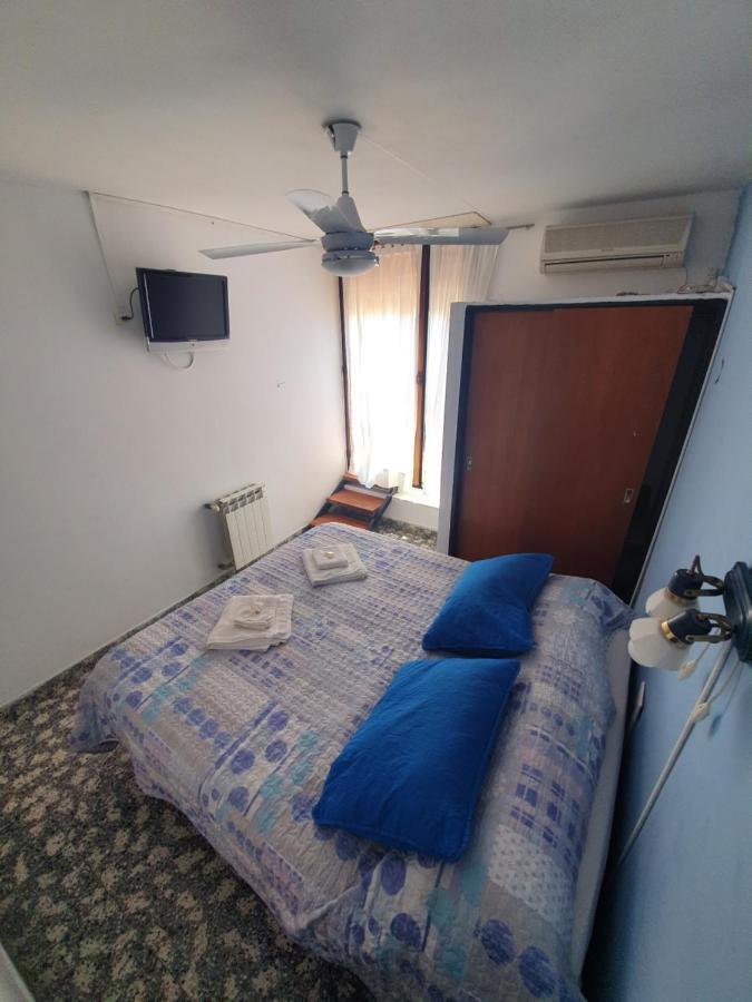 ויז'ה קרלוס פאס Hotel Carlos Paz מראה חיצוני תמונה